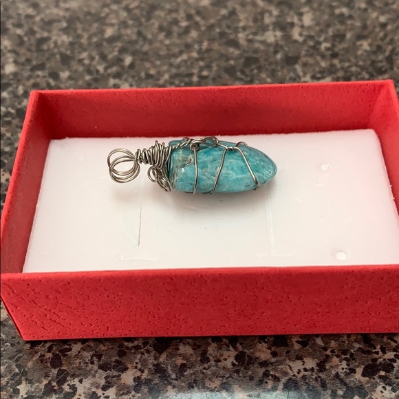 Turquoise handmade pendant - Picture 5 of 5